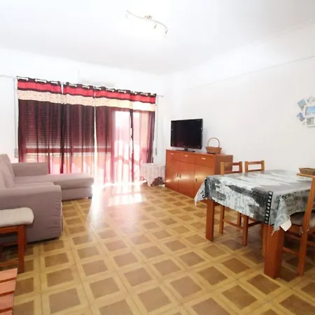 דירה Modern In - 60 M² With Balcony פורטימאו